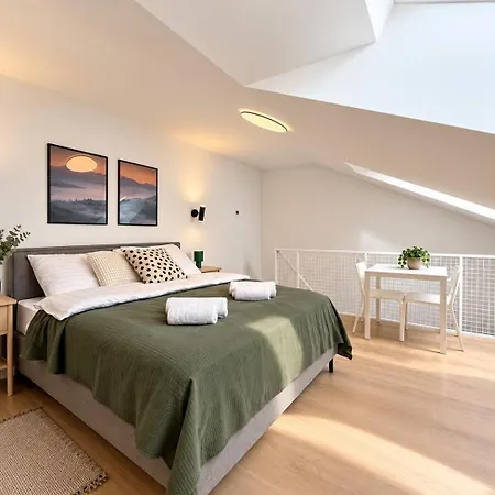 Gerlach Mountain Duplex With Balcony & Parking Apartmán